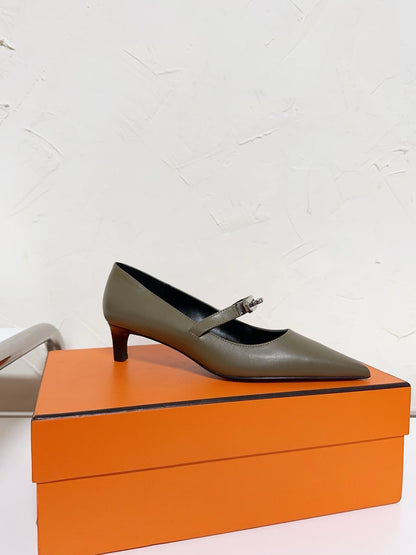 KIARA FLAT PUMP IN ARMY GREEN CALFSKIN