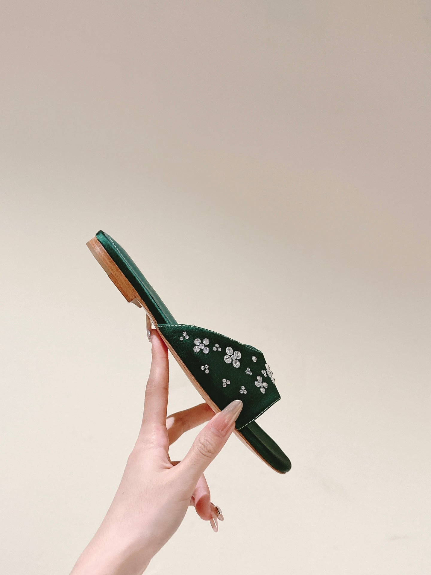 LV WOMEN FLAT MULE IN GREEN FOREST SATIN WITH RHINESTONE