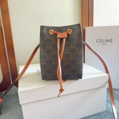 MICRO SAILOR 17 IN BLACK TRIOMPHE CANVAS AND BROWN CALFSKIN TRIM