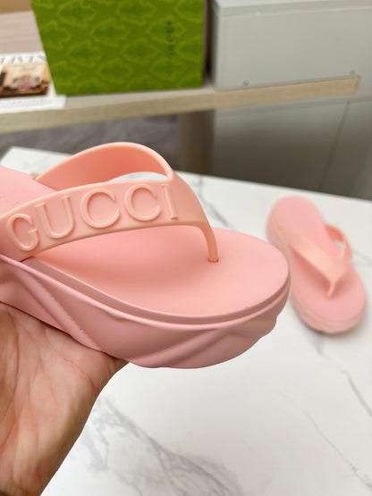 THONG PLATFORM IN LIGHT PINK IMPORTED TPU