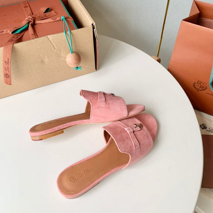 Summer Charms Sandals in Pink Suede