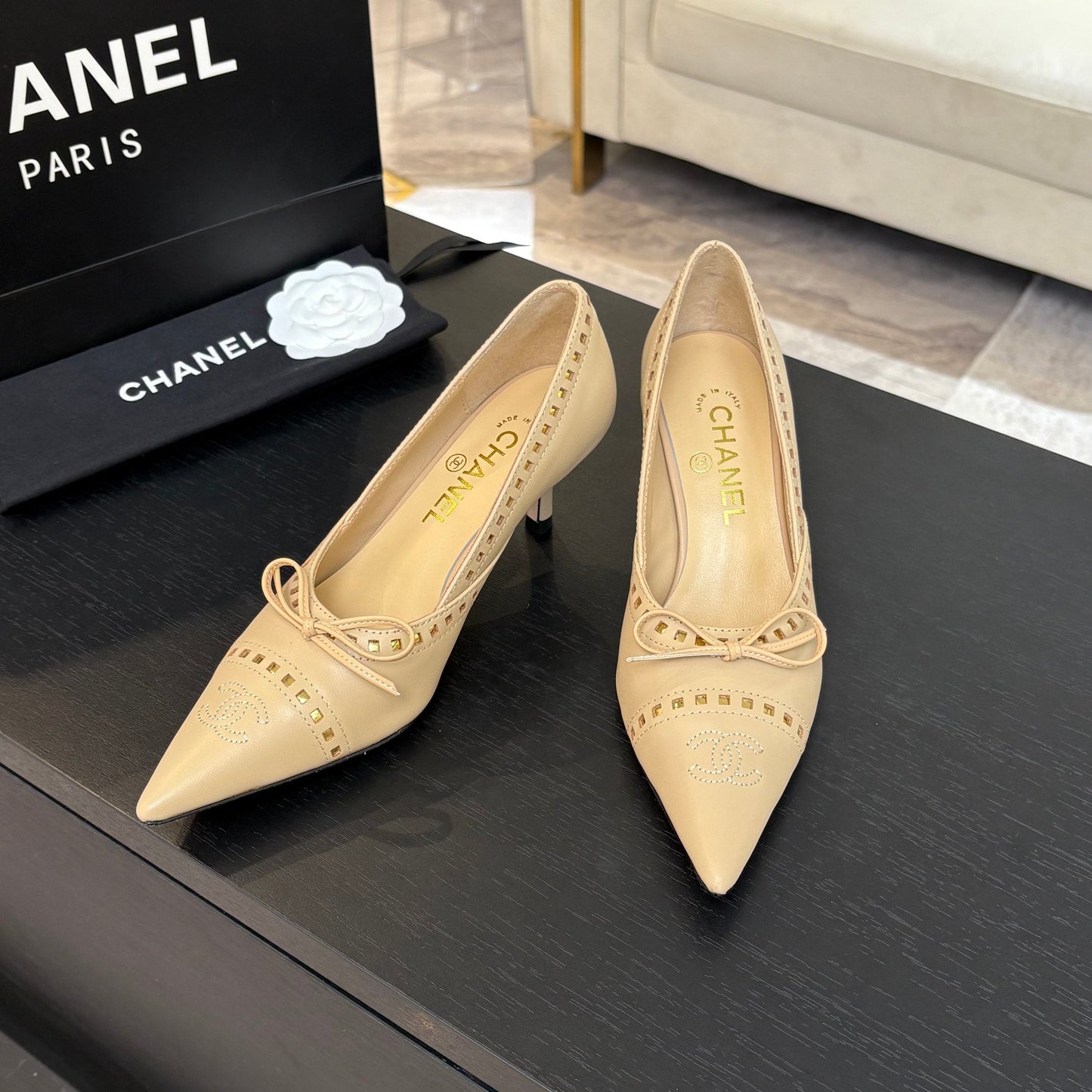 HIGH HEEL PUMP 65 MM IN FLAX YELLOW LAMBSKIN