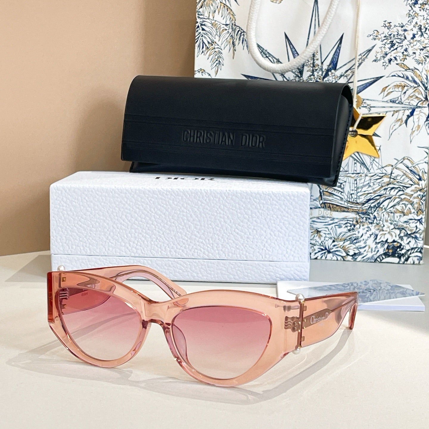SIGNATURE SUNGLASS TRIABLE B1F IN ACETATE