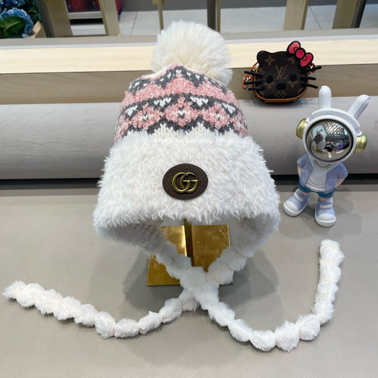 BEANIE HAT IN COLORFUL WOOL 400959