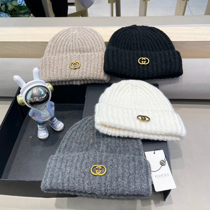BEANIE HAT IN BLACK WOOL 434959