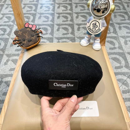AUSTRALIAN BERET HAT IN BLACK WOOL FELT 431718