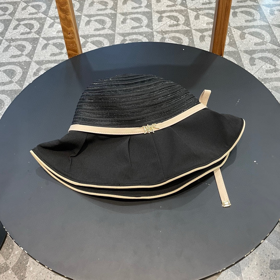 STRIPED BUCKET HAT IN BLACK COTTON 434998