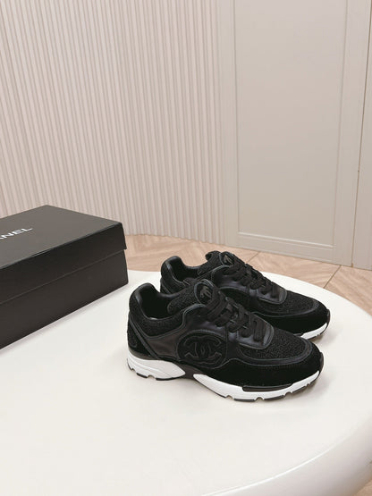 TRAINERS IN BLACK SUEDE AND CALFSKIN