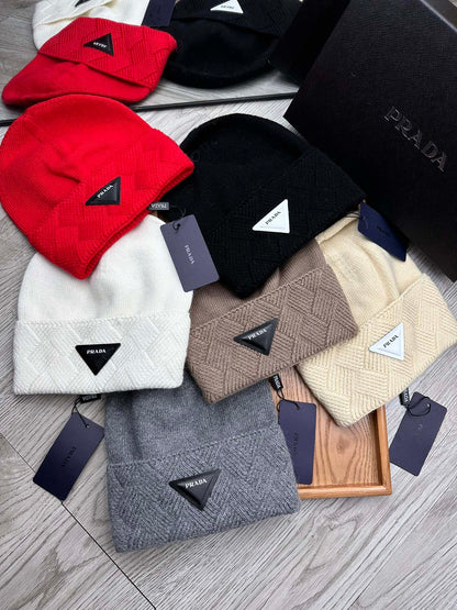 BEANIE HAT IN BISQUE BEIGE WOOL AND RABBIT FUR 342035