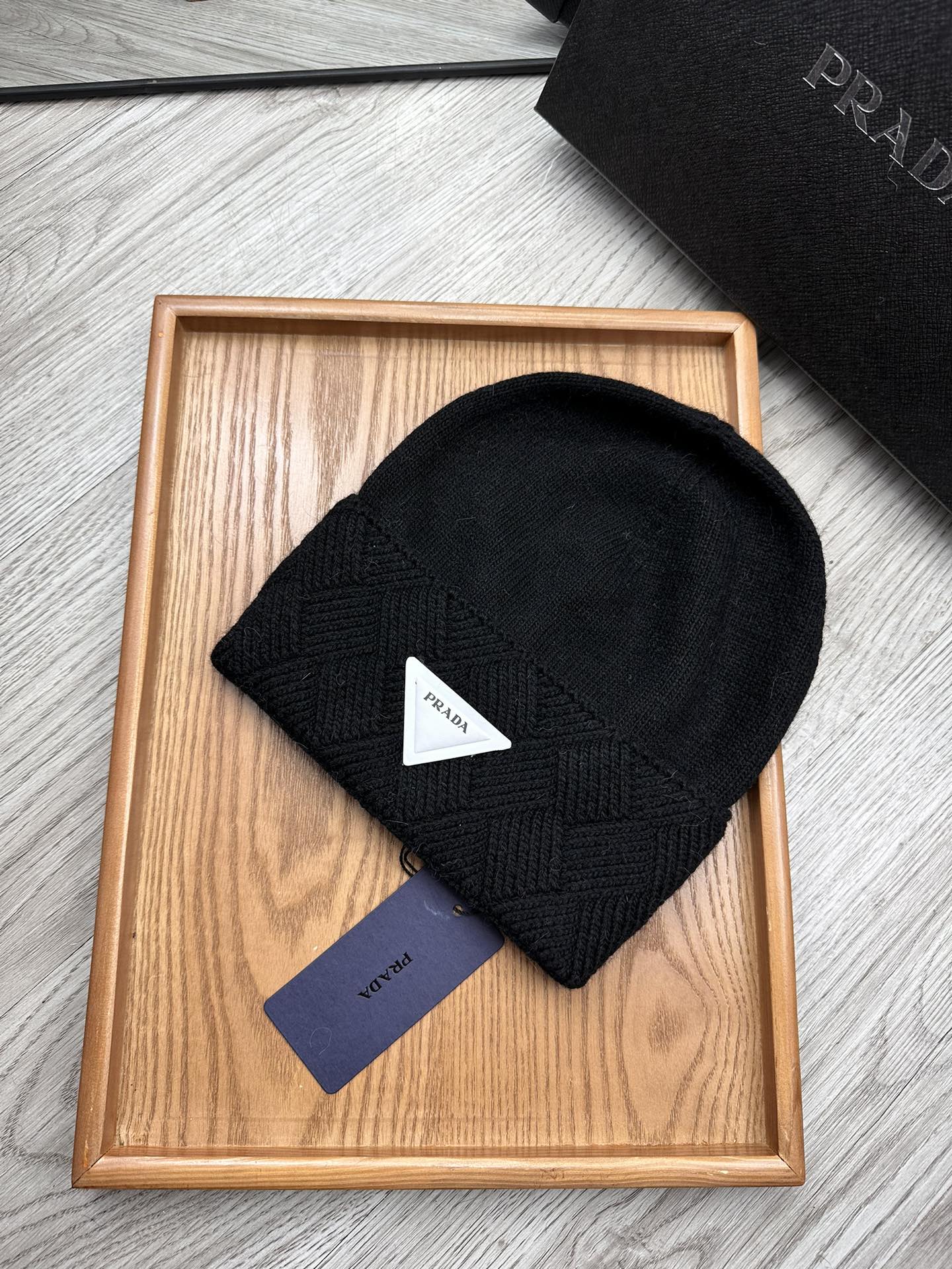BEANIE HAT IN BLACK WOOL AND RABBIT FUR 342038
