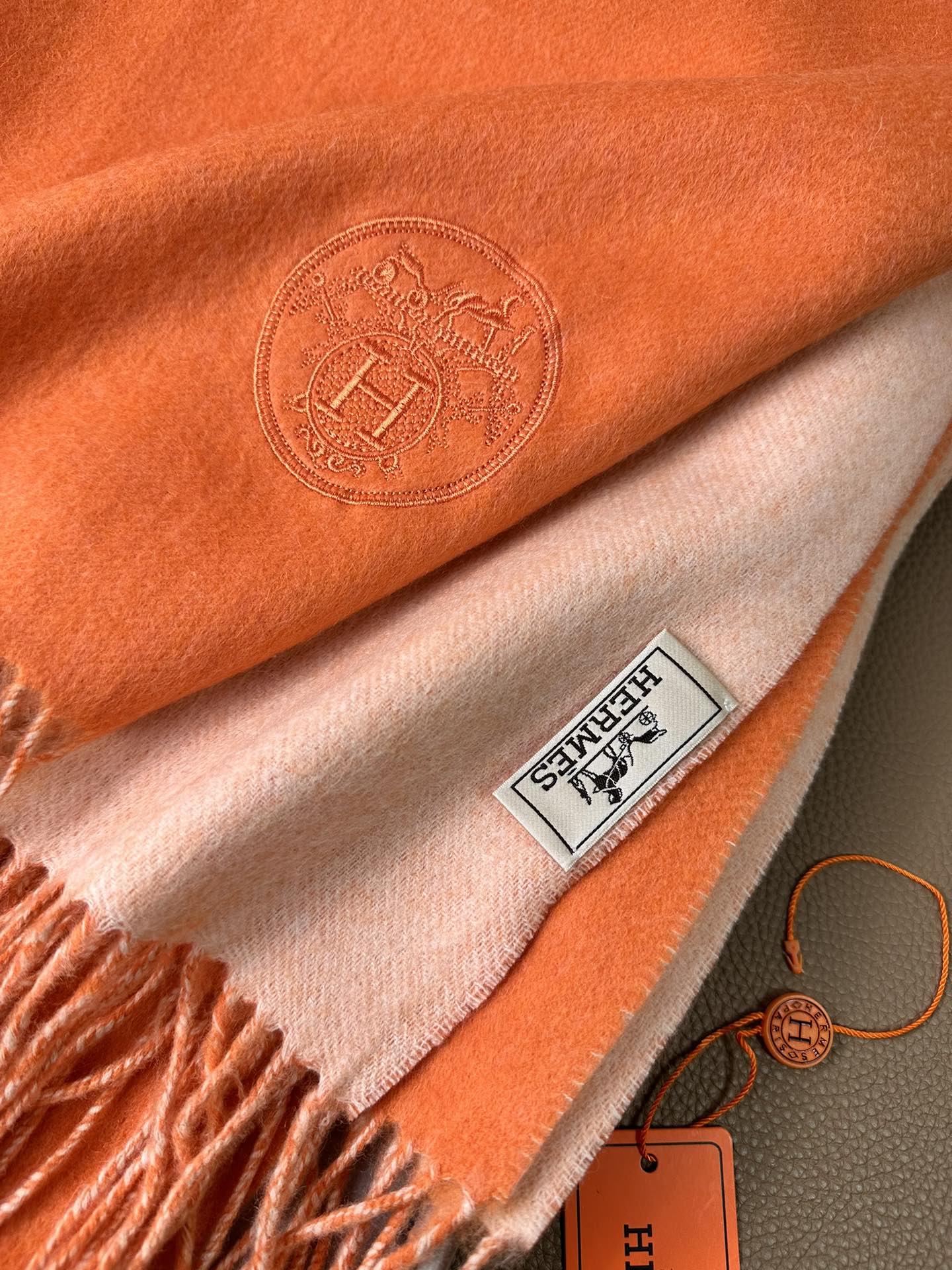 DOUBLE-FACE SCARF 200 CM IN TIGER ORANGE CASHMERE