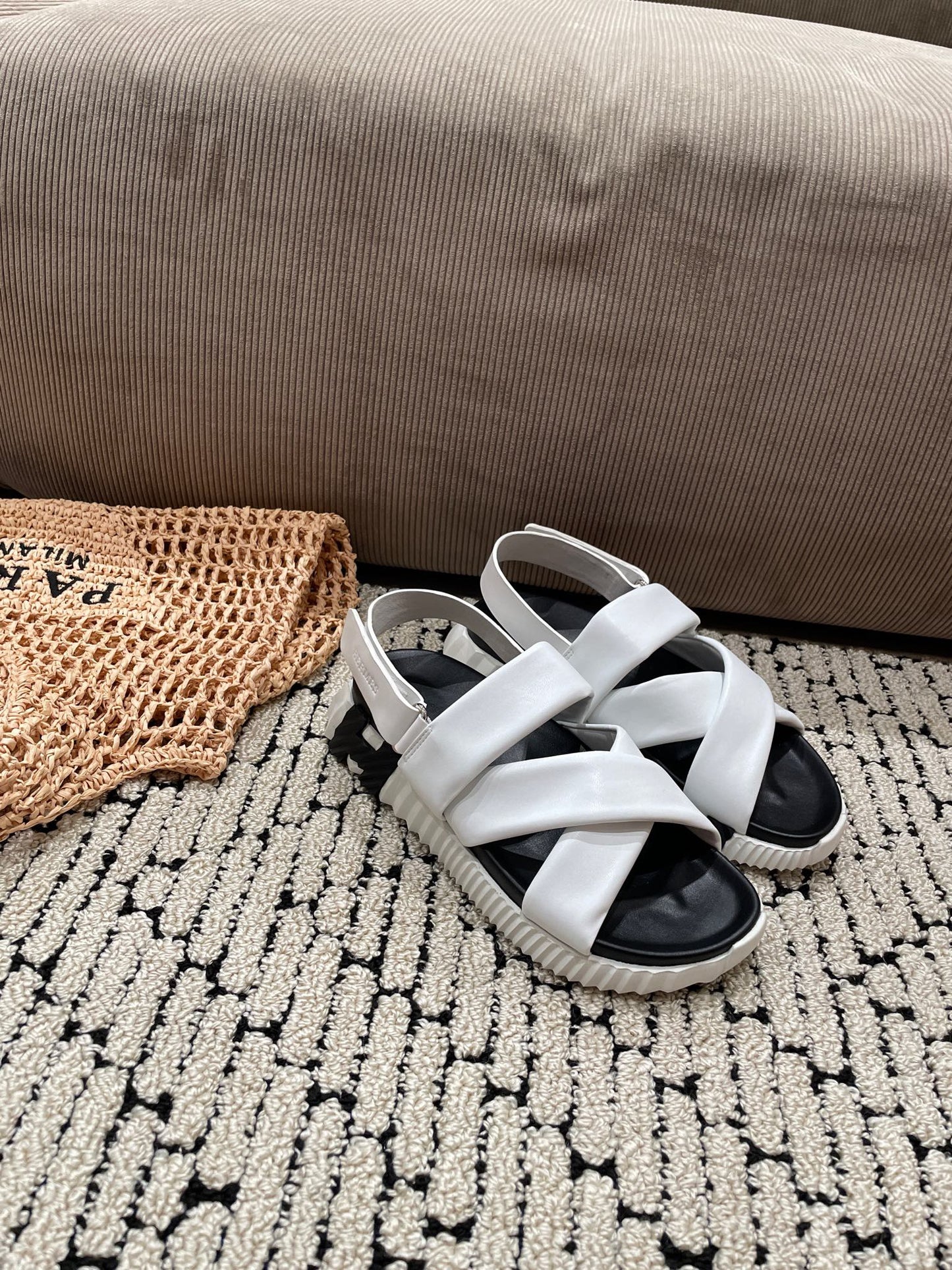 ELECTRIC SANDAL BLACK MIX WHITE CALFSKIN