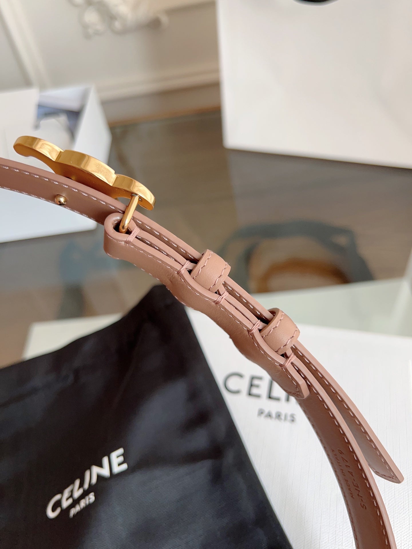 TRIOMPHE BELT 24MM IN BEAVER BROWN CALFSKIN WITH GOLD BUCKLE