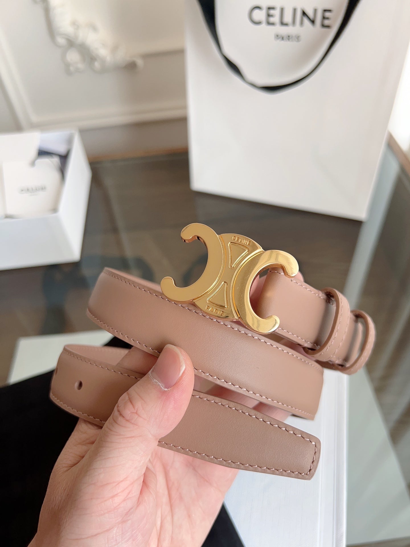TRIOMPHE BELT 24MM IN BEAVER BROWN CALFSKIN WITH GOLD BUCKLE