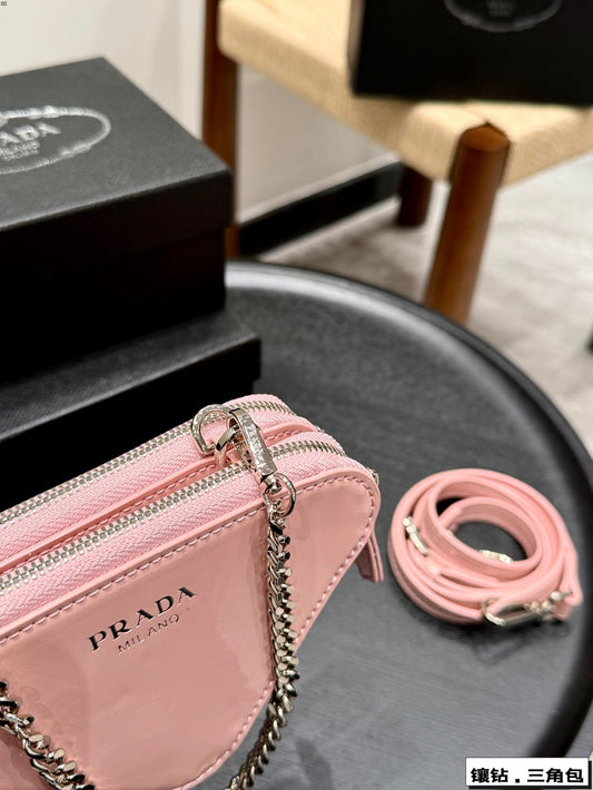 STUDDED CRYSTAL TRIANGLE 15 SHOULDER BAG IN PINK CALFSKIN