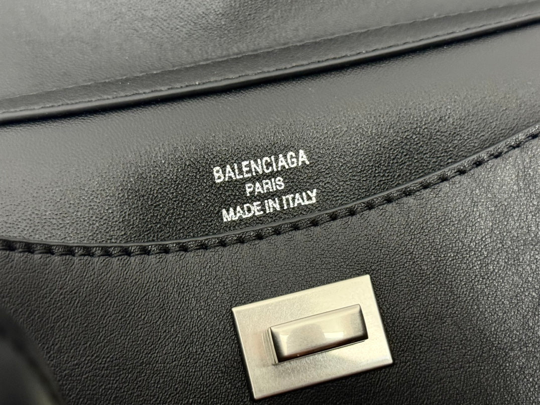 RODEO SMALL BAG 29 IN BLACK SMOOTH CALFSKIN SILVER HARDWARE