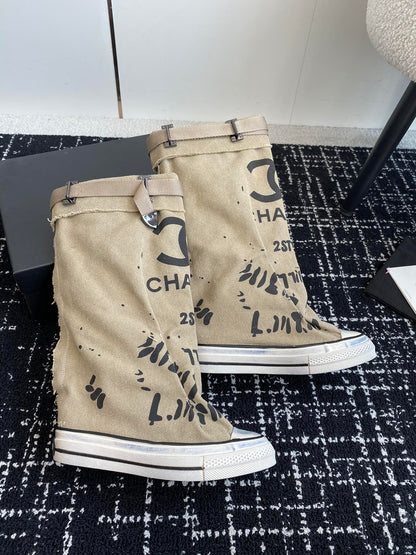 HIGH BOOTS IN TORTILLA BROWN CANVAS