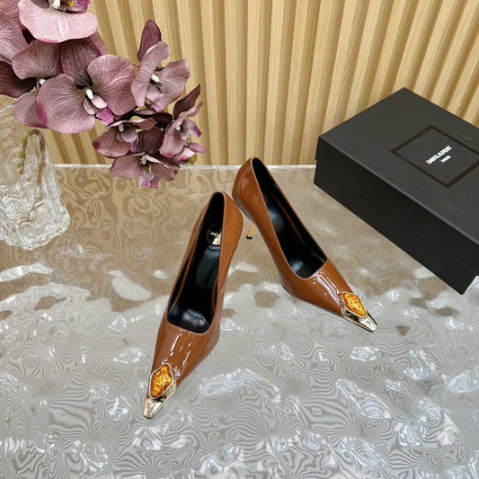 ORANGE GEM-STUDDED HIGH PUMPS IN BRONZE BROWN PATENT CALFSKIN
