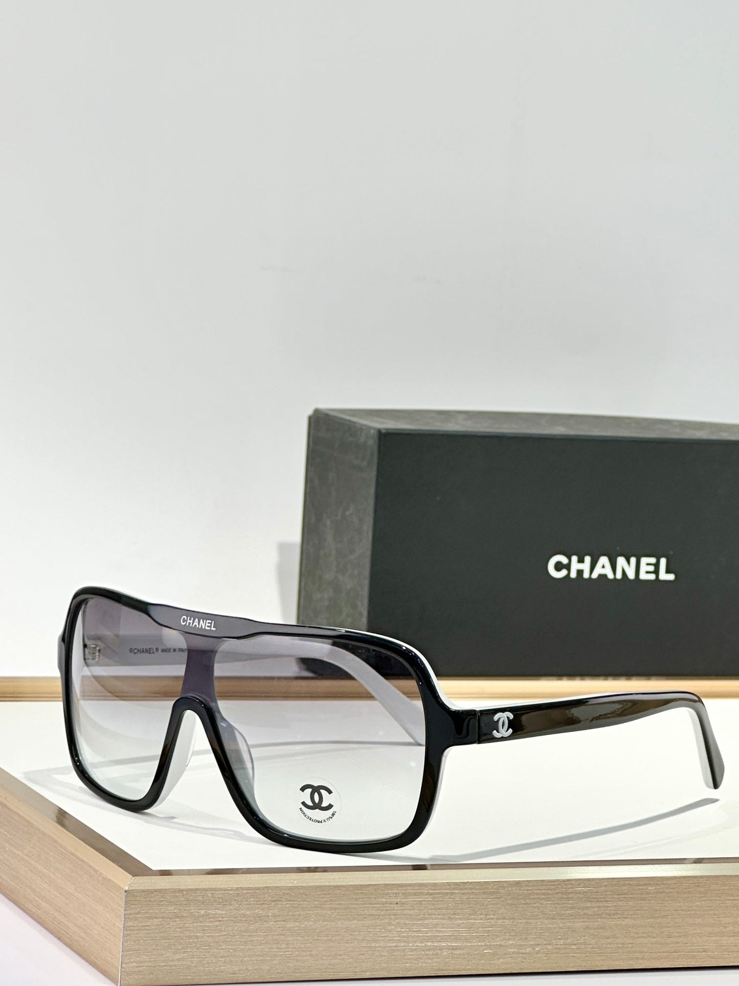 SQUARE SUNGLASSES 71655 IN ACETATE