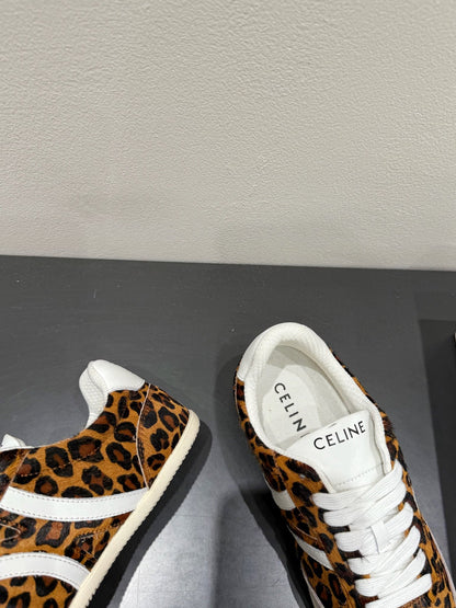 JOGGER LOW LACE-UP SNEAKER IN LEOPARD PRINTED HAIRY CALFSKIN