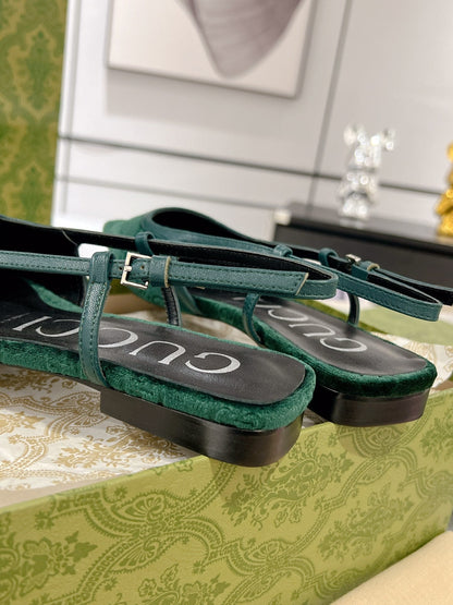 SLINGBACK FLATS IN GREEN FOREST VELVET