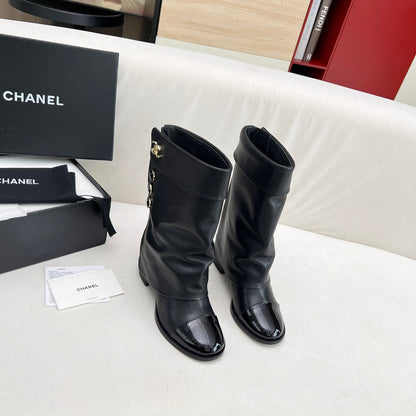 CC SHORT BOOTS 55 MM IN BLACK LAMBSKIN WITH GOLD HARDWARE