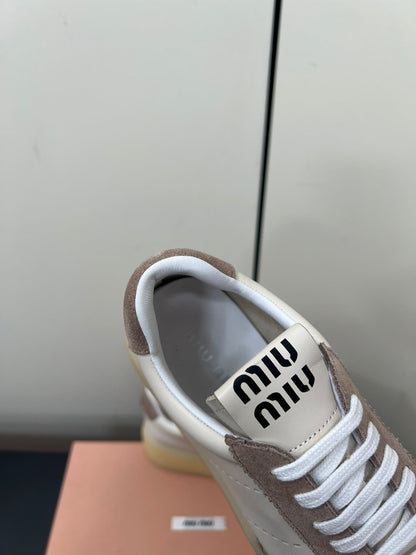 THICK-SOLED RETRO SNEAKERS IN CREAM LAMBSKIN AND PLASTER SUEDE