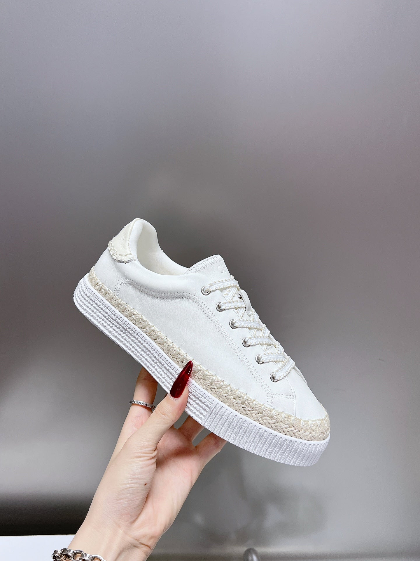 TELMA LACE-UP SNEAKER IN WHITE LAMBSKIN AND RAFFIA