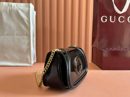 SMALL BLONDIE SHOULDER BAG 21.5 IN BLACK PATENT CALFSKIN