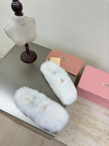 WHITE RABBIT FUR MULES