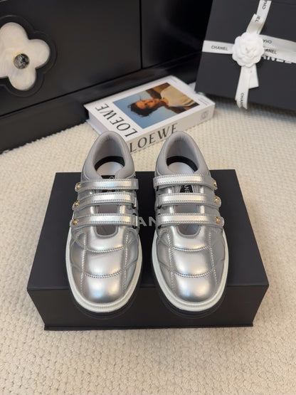 SNEAKERS WITH THREE STRAPS IN SILVER CALFSKIN