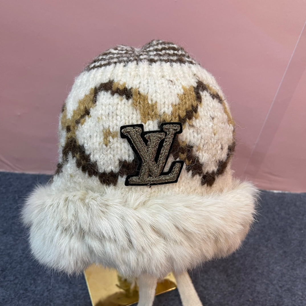 KNITTED WOOL HAT COLORFUL 436579