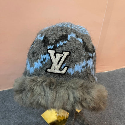 KNITTED WOOL HAT COLORFUL 436582