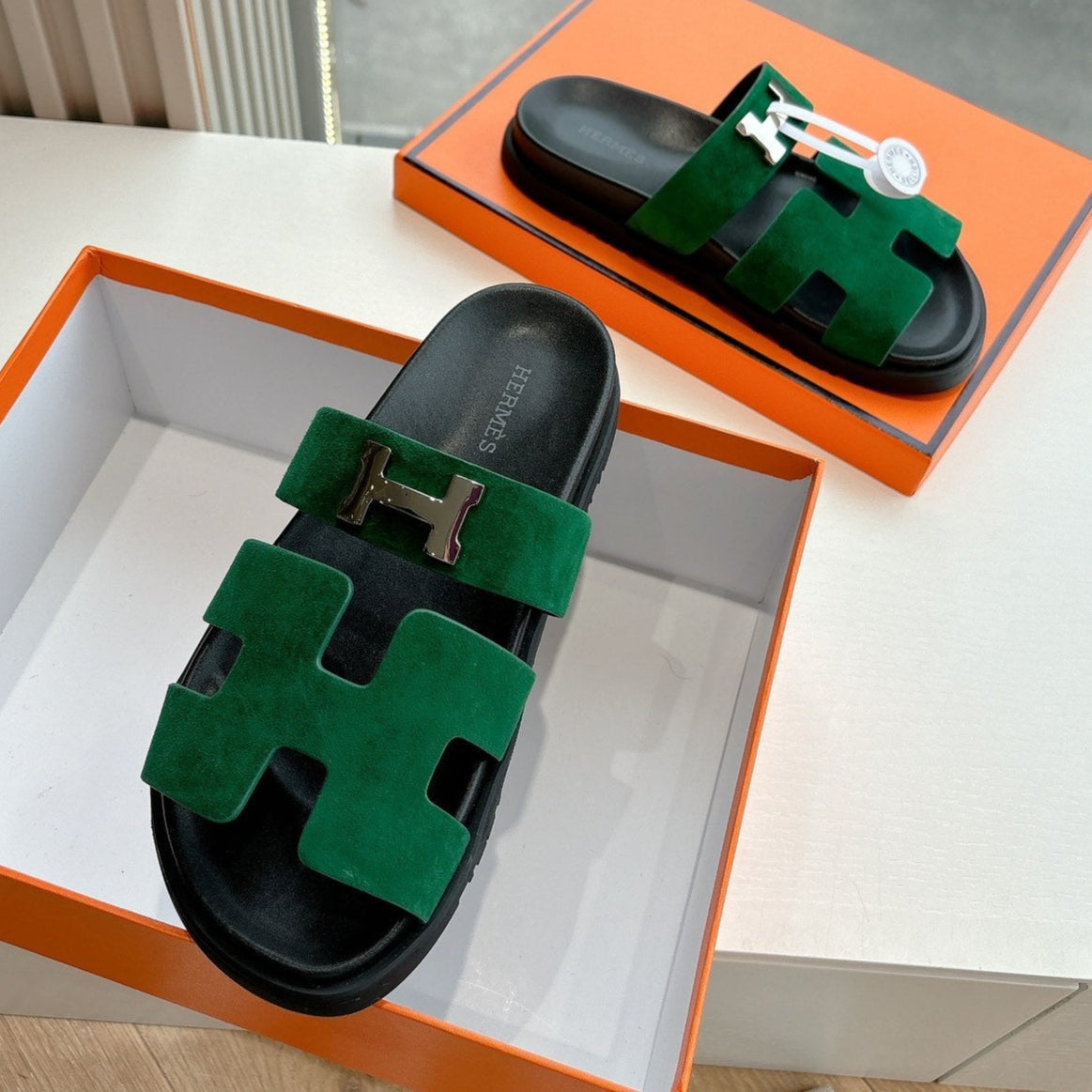 CHYPRE SANDAL IN PINE GREEN SUEDE