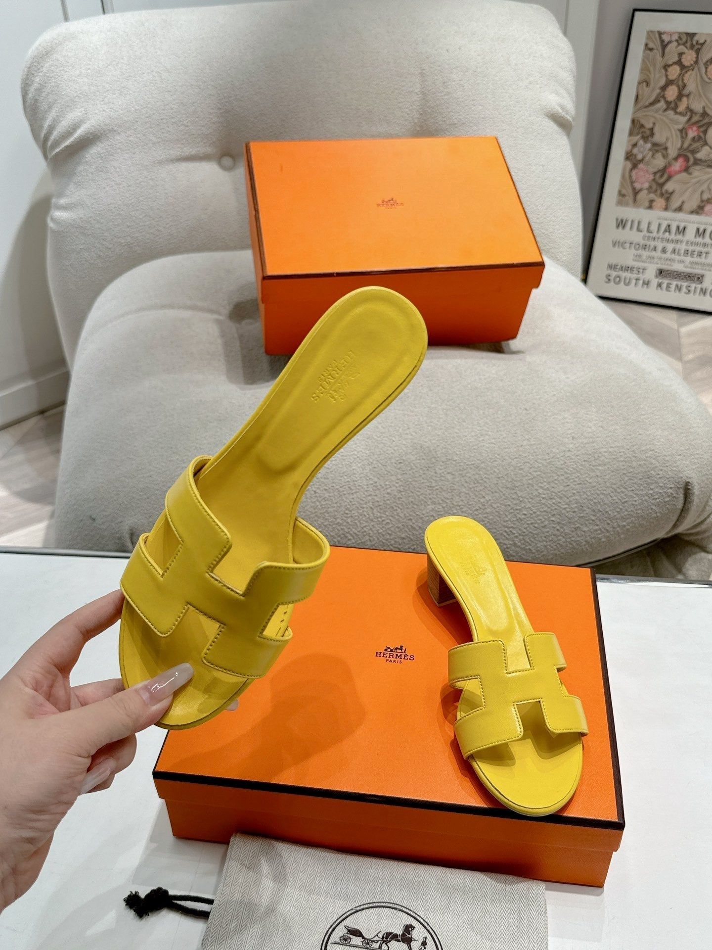 0ASIS SANDAL YELLOW CALFSKIN CLASSIC