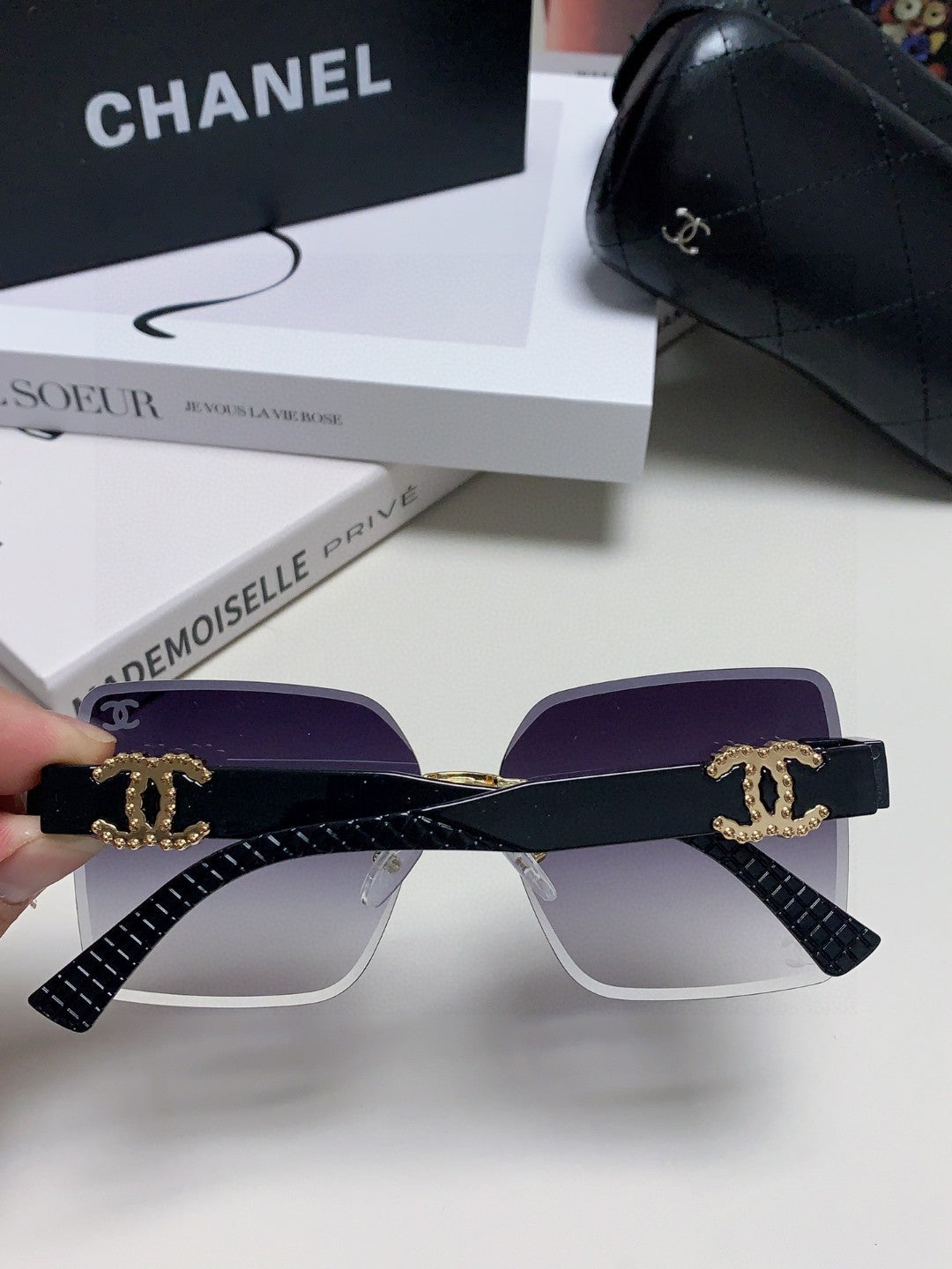 SQUARE SUNGLASSES 632893 IN BLACK ACETATE GRAY SMOKE LENSES