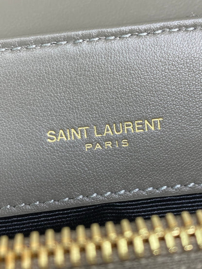 LOULOU SMALL 25 SHOULDER BAG IN DARK GREEN LAMBSKIN GOLD HARDWARE
