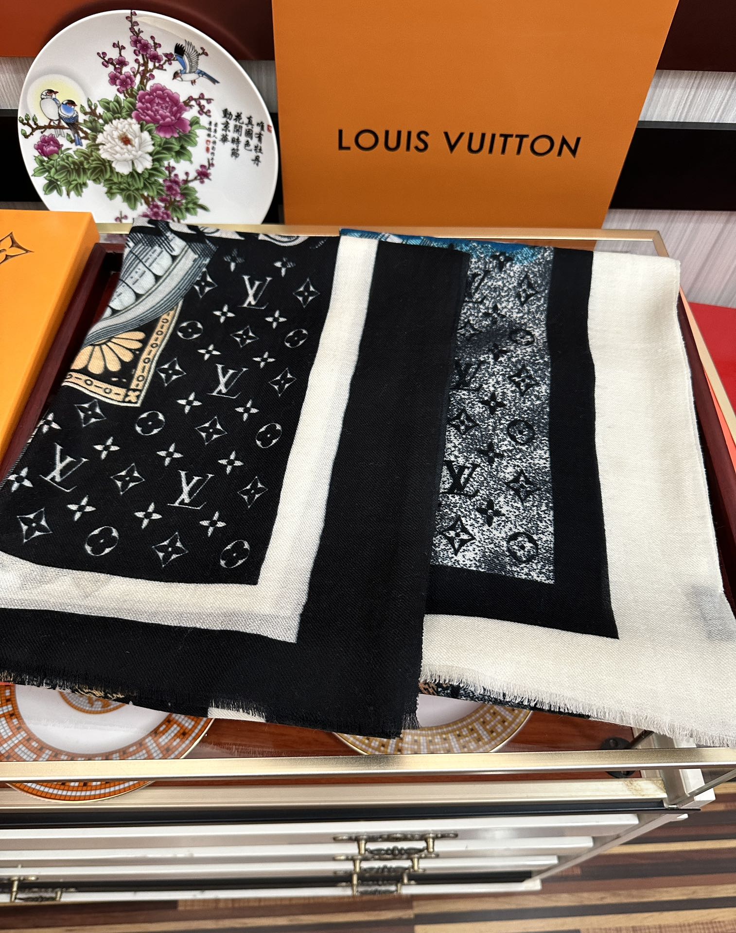 SCARF MALLES MERVEILLEUSES 200 CM IN COLORFUL CASHMERE 400066