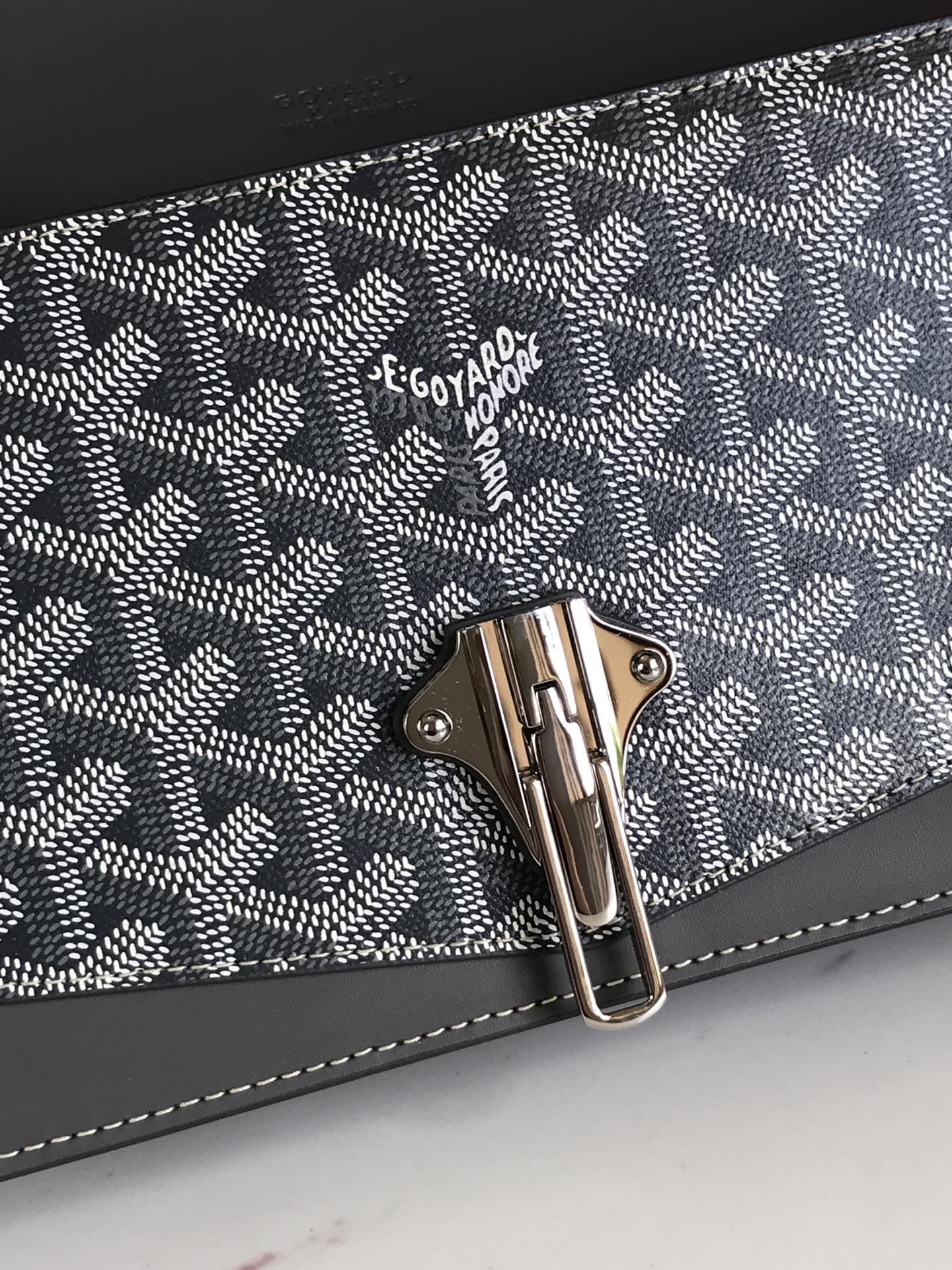 DUCHESSE MARIE-CAROLINE BAG 25 IN GRAY GOYARDINE CANVAS AND SMOOTH CALFSKIN