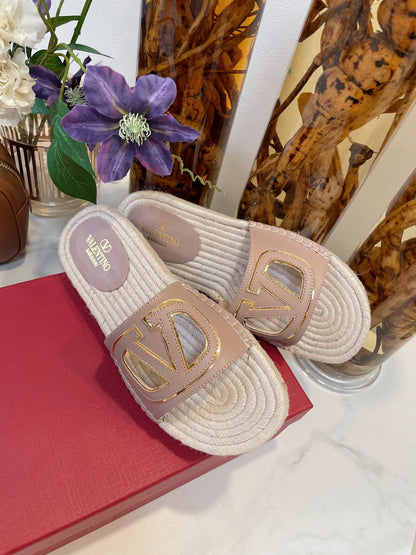 VLOGO CUT-OUT ESPADRILLES IN CREPE PINK CALFSKIN