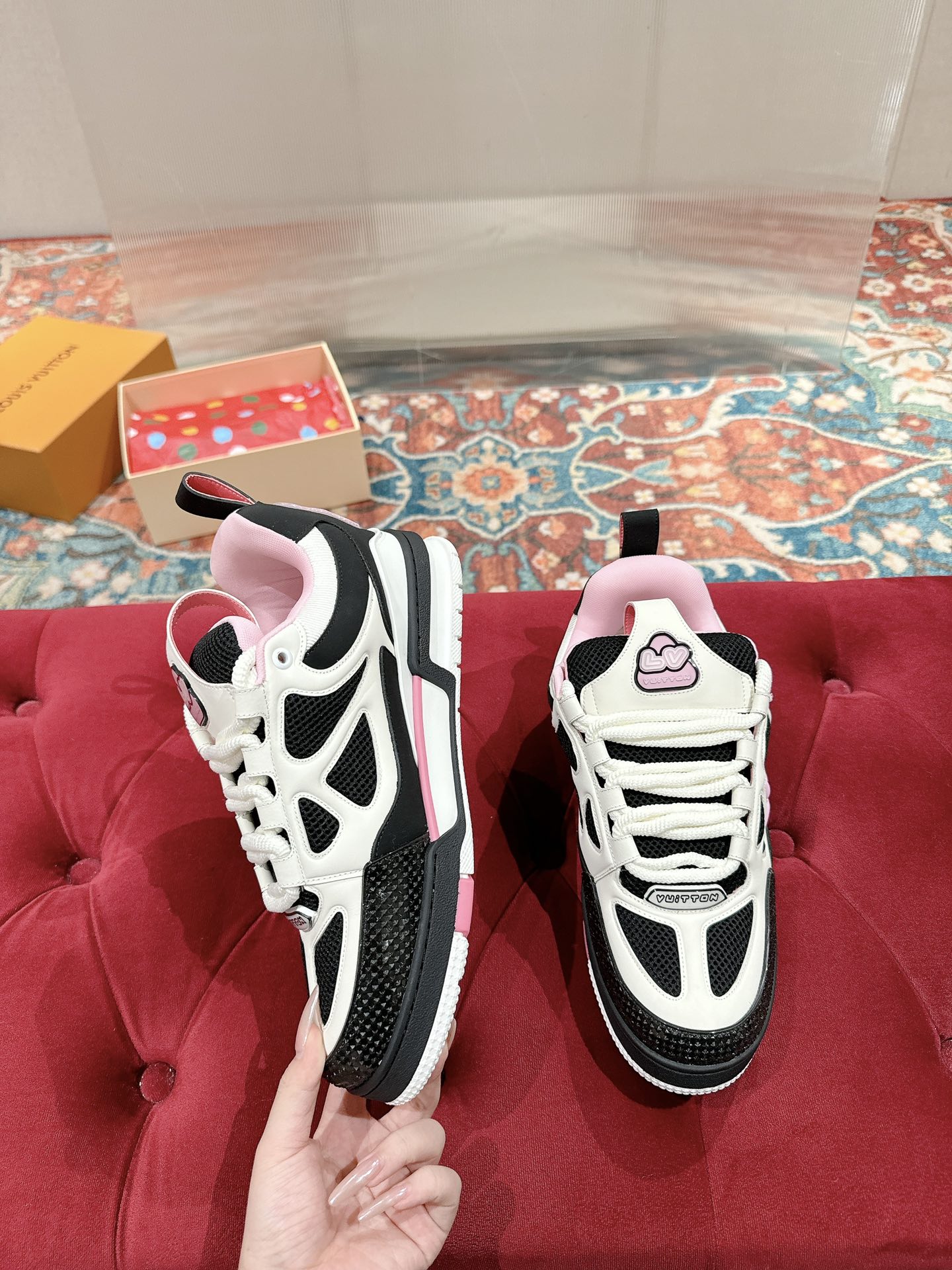 LV SKATE SNEAKER IN WHITE MIX BLACK AND LIGHT PINK CALFSKIN