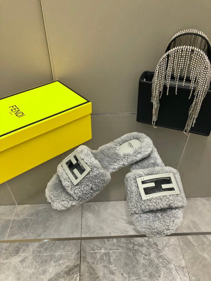 FENDI BAGUETTE SLIDE SLIPPERS IN GREY WOOL