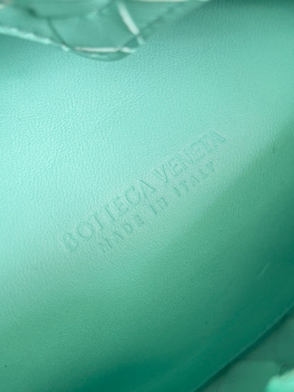 BV Small Parachute 21 Green Oasis Lambskin Ghw