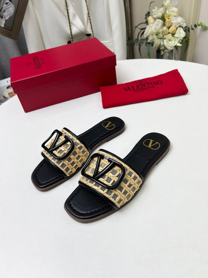 Vlogo embellished leather-trimmed raffia slides black