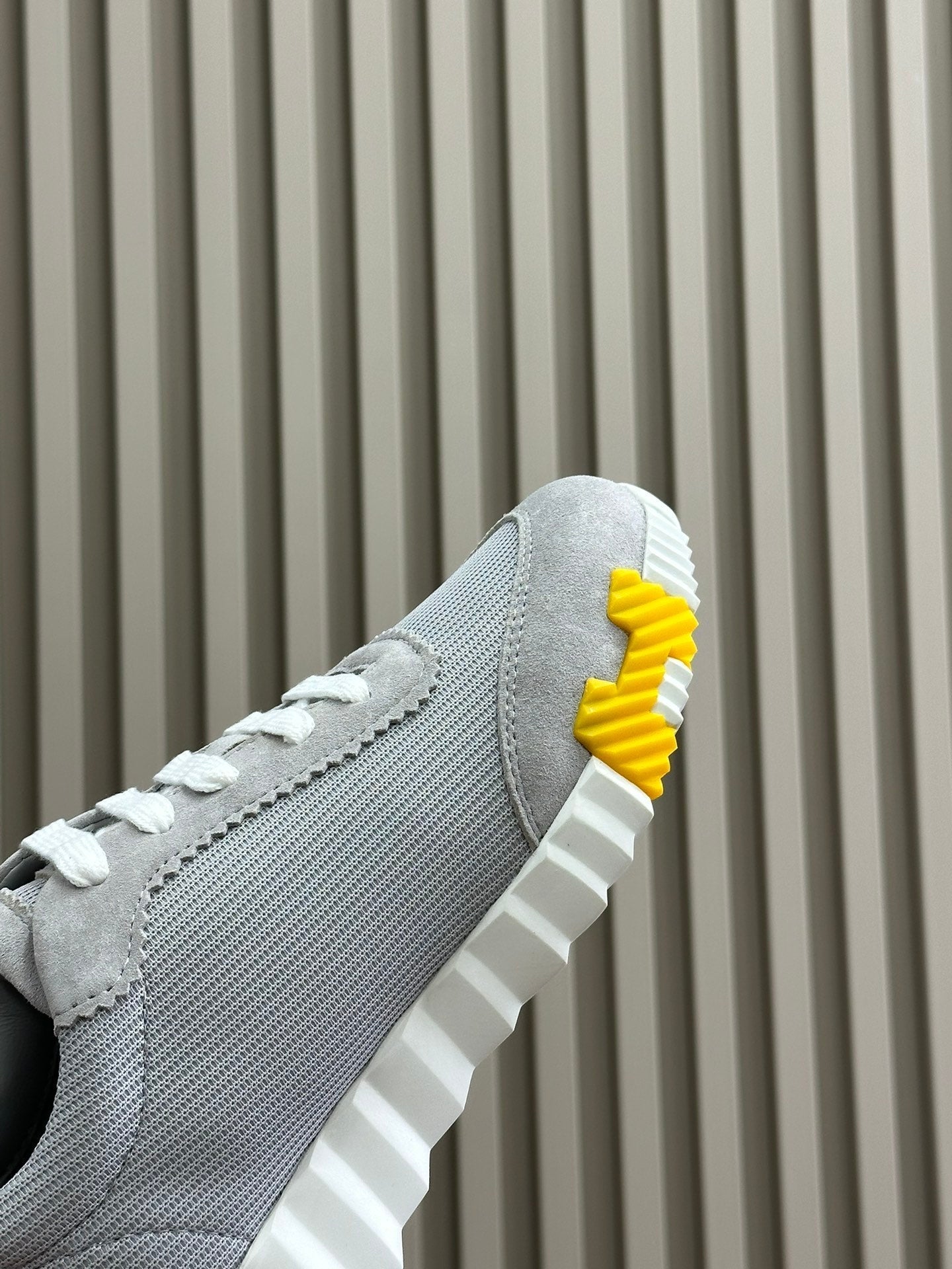BOUNCING SNEAKERS LIGHT GRAY CALFSKIN