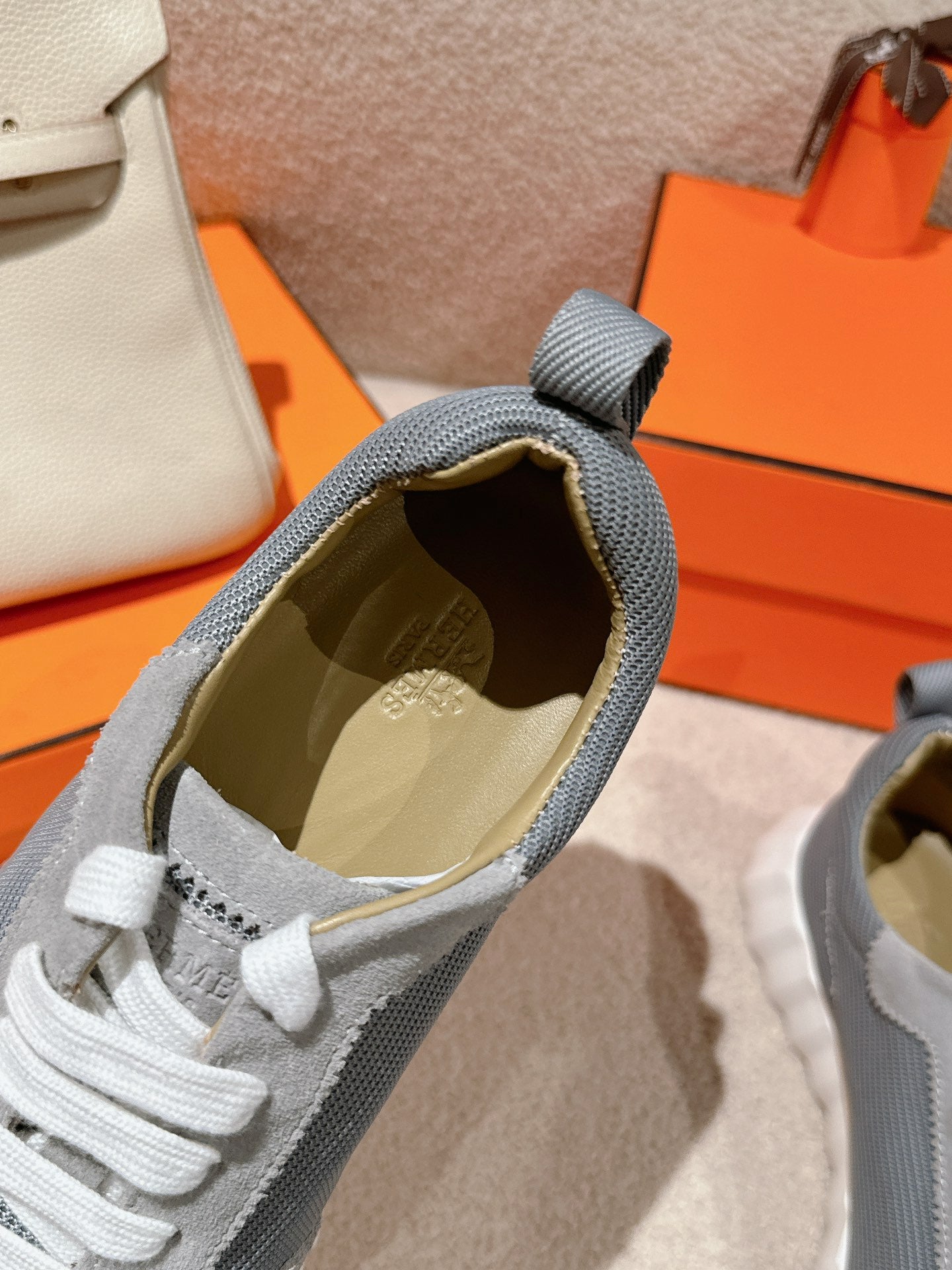MAINLAND SNEAKER IN ASH GRAY SUEDE AND SHARK GRAY BREATHABLE MESH FABRIC