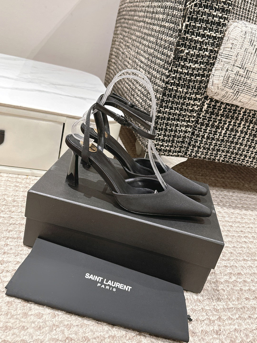 HIGH-HEELED SLINGBACKS SANDAL 7 CM IN BLACK SILK
