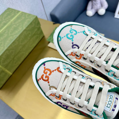 GG TENNIS 1977 TRAINER LIGHT GRAY CANVAS