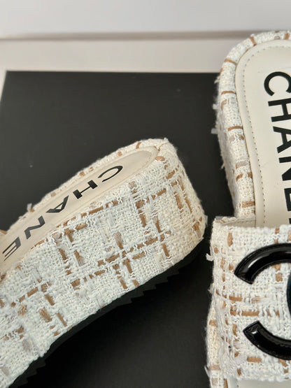 CLASSIC SLIPPERS THICK SOLE IN WHITE MIX BROWN TWEED