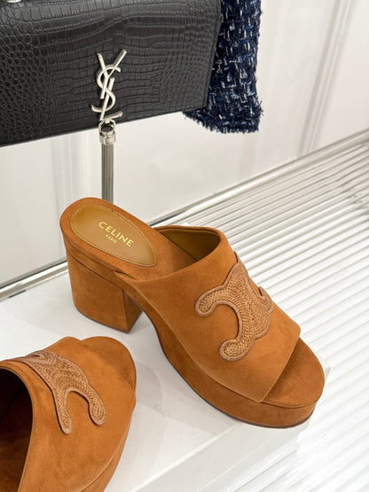 ELENA MULE IN PEANUT BROWN VELVET